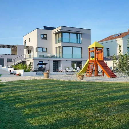 Orijana Сasa de vacaciones Knezevic